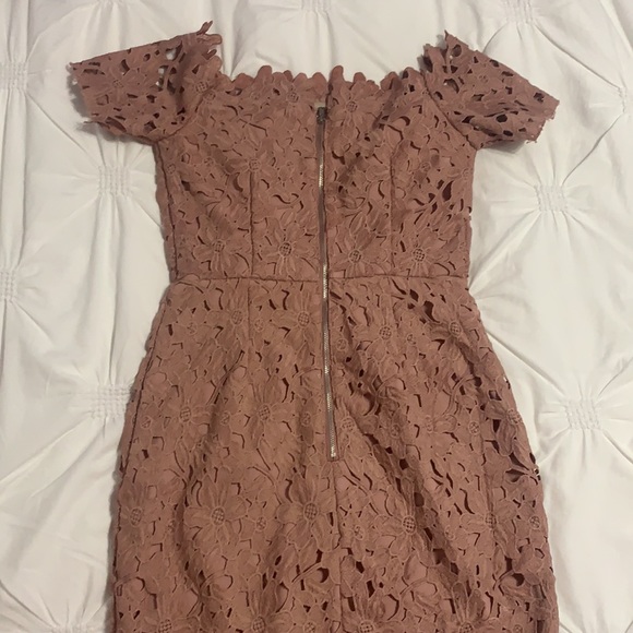 Design Lab - Pink Lace Dress - Off the Shoulder - Picture 3 of 5